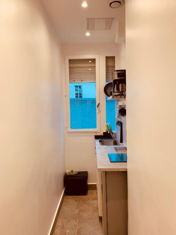 Paris /La Defense 5 Mm De L'Arc De Triomphe Apartman Courbevoie Kültér fotó